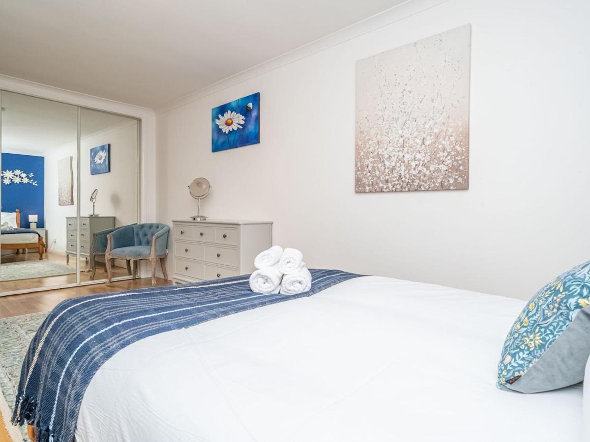 Apartamento Pass The Keys Stunning Flat With Sea View And Parking Edimburgo Exterior foto