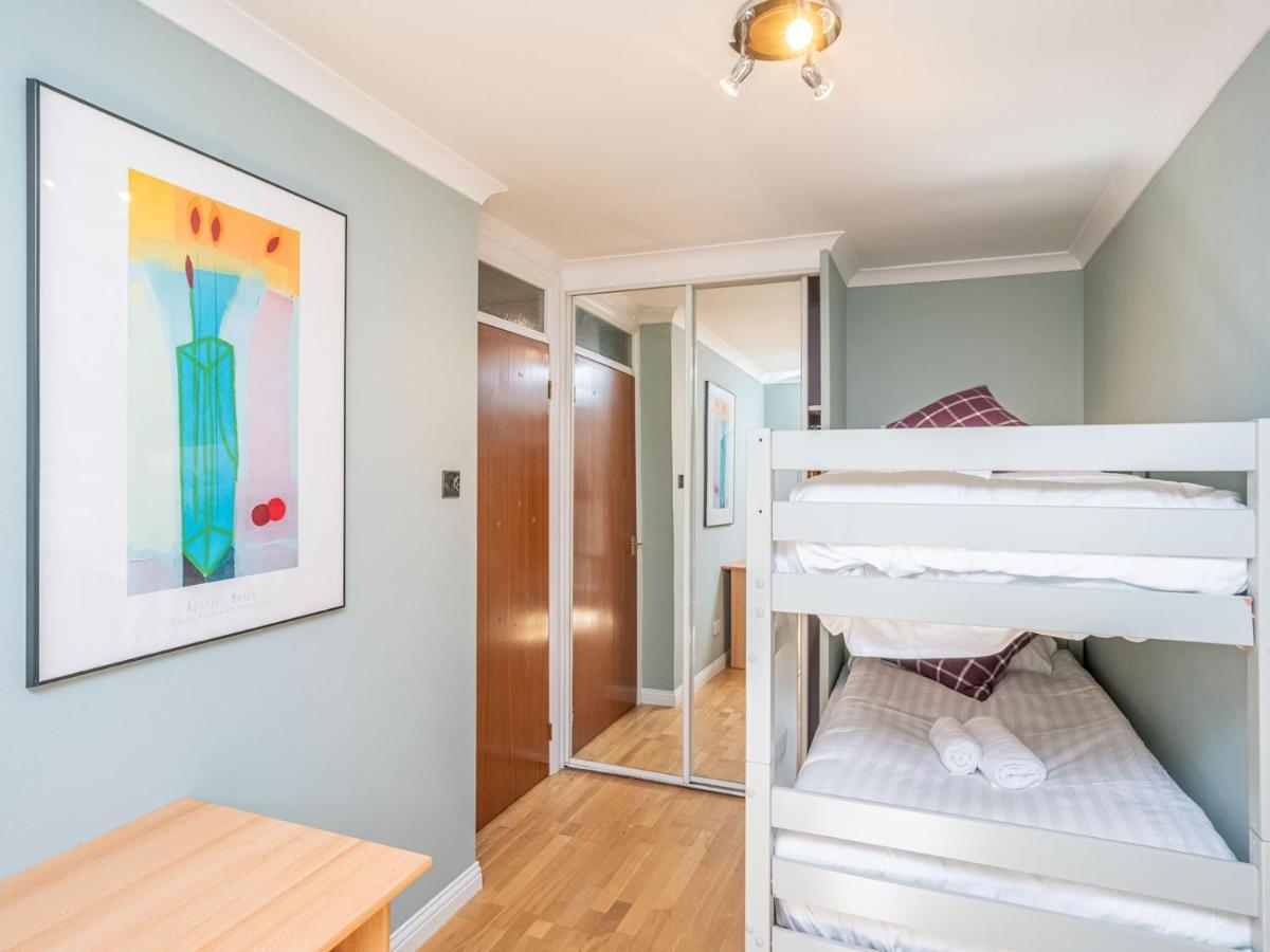Apartamento Pass The Keys Stunning Flat With Sea View And Parking Edimburgo Exterior foto