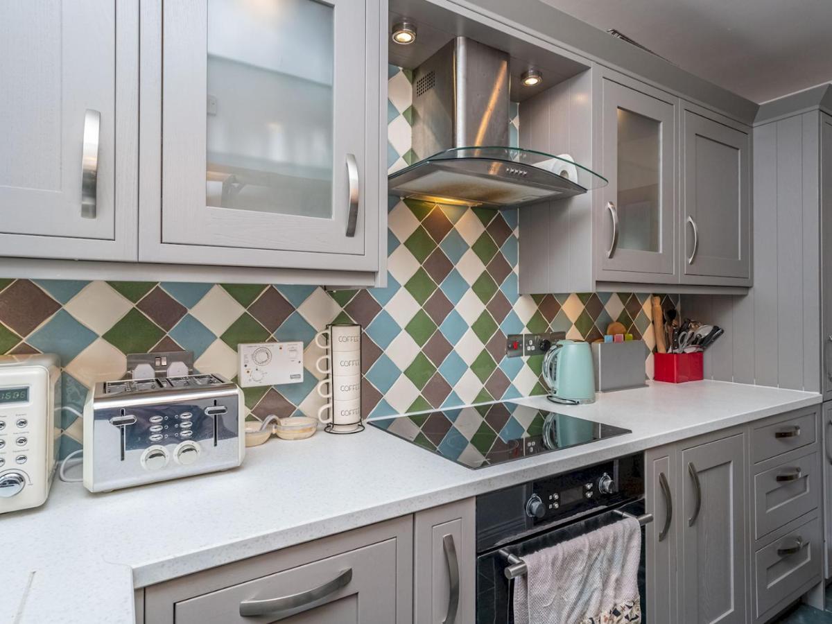 Apartamento Pass The Keys Stunning Flat With Sea View And Parking Edimburgo Exterior foto